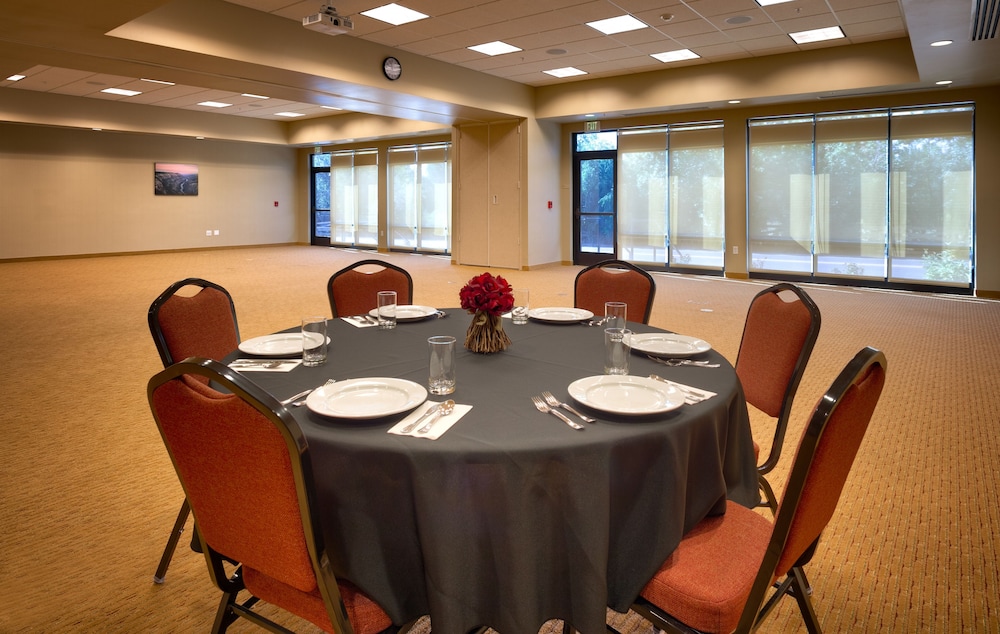 TownePlace Suites by Marriott Vernal - photo 34