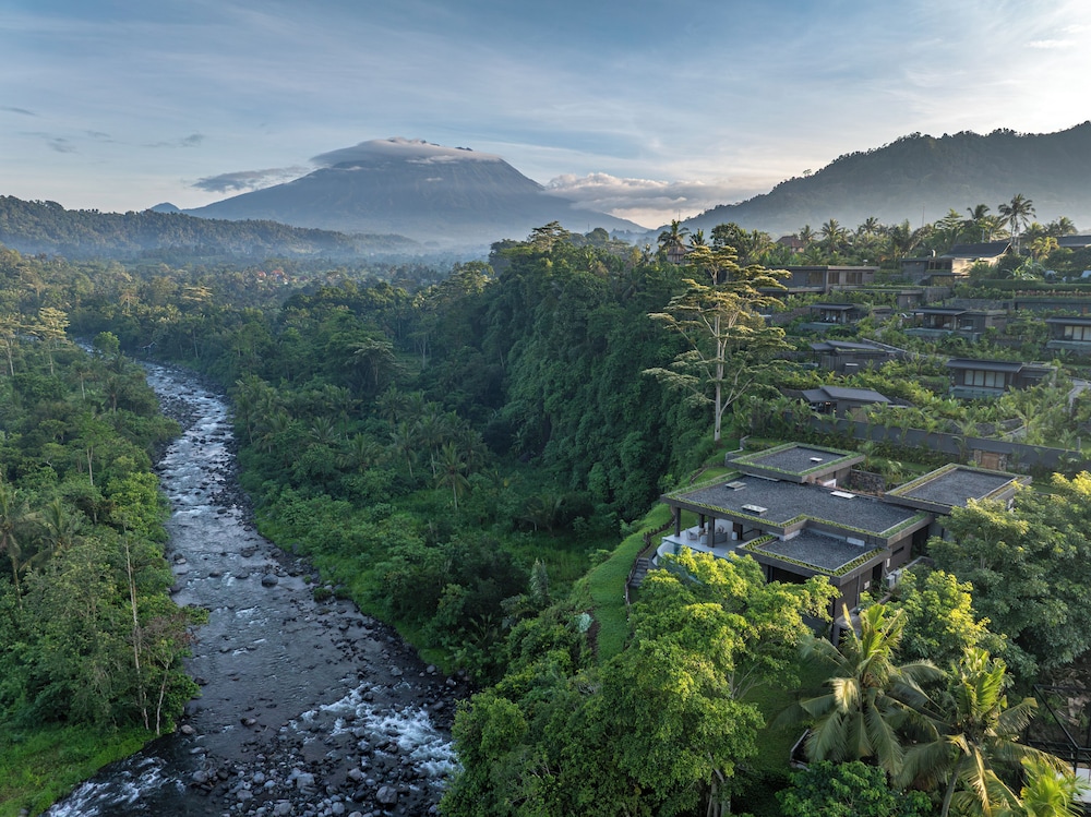 Samanvaya Adults Only — 5-Star Luxury Hotel in Sidemen, Indonesia