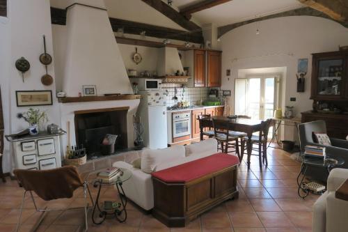 Residenza D'epoca Lina — 4-Star Luxury Hotel in Brisighella, Italy