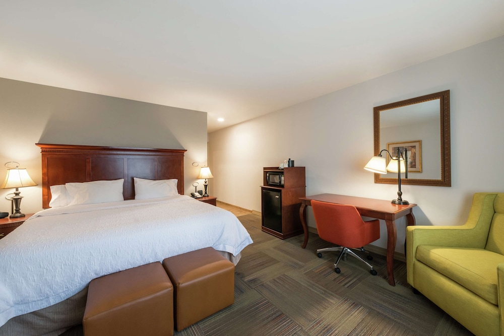 Hampton Inn & Suites Rifle - photo 20