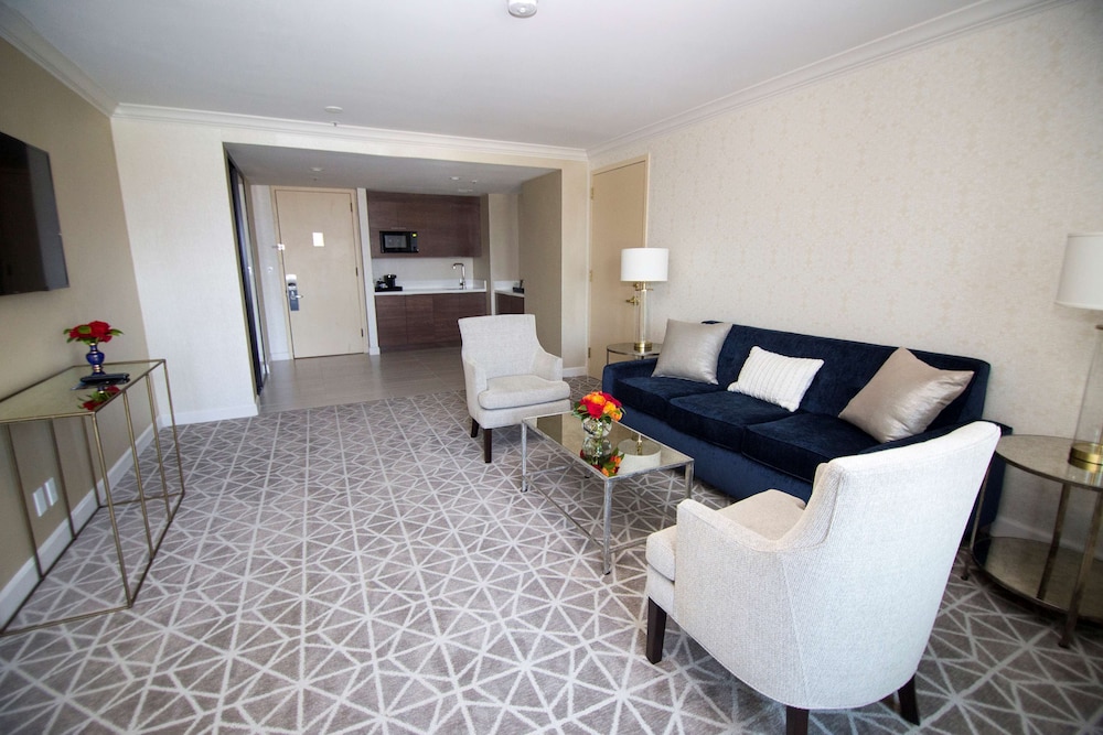 Hilton Los Angeles Universal City - photo 28