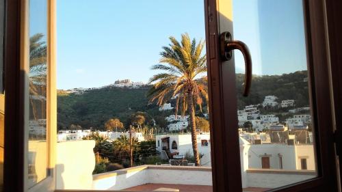 En Patmo Holiday Home — 4-Star Luxury Hotel in Patmos, Greece