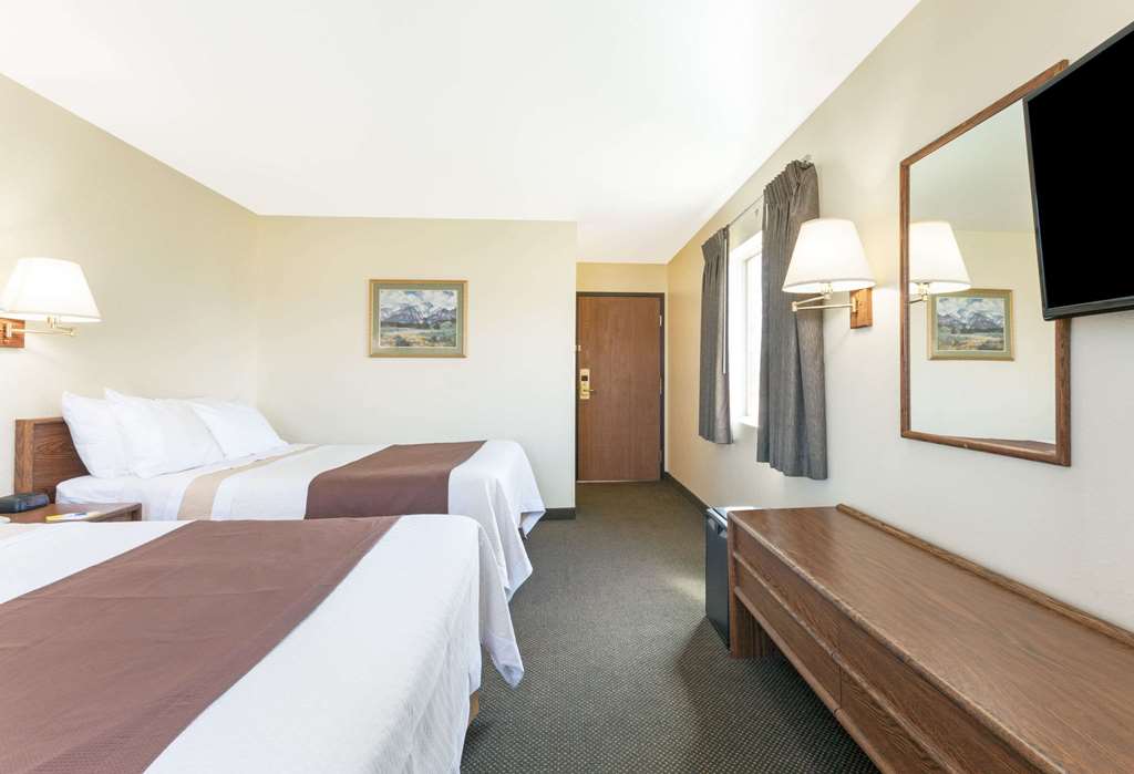 Days Inn by Wyndham Missoula Airport - photo 13