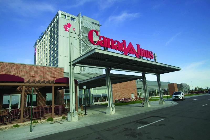 Canad Inns Destination Center Grand Forks - photo 6