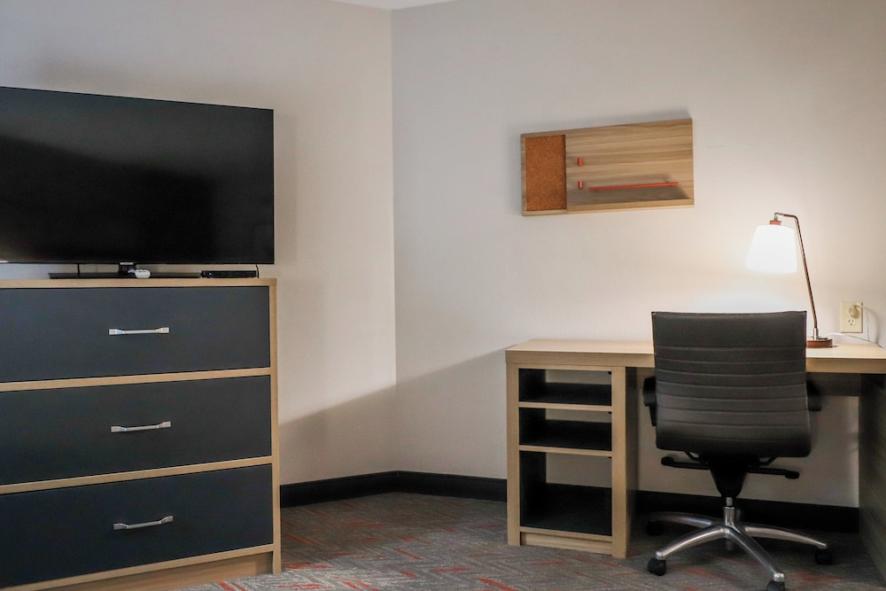 Candlewood Suites Richmond Airport by IHG - photo 25