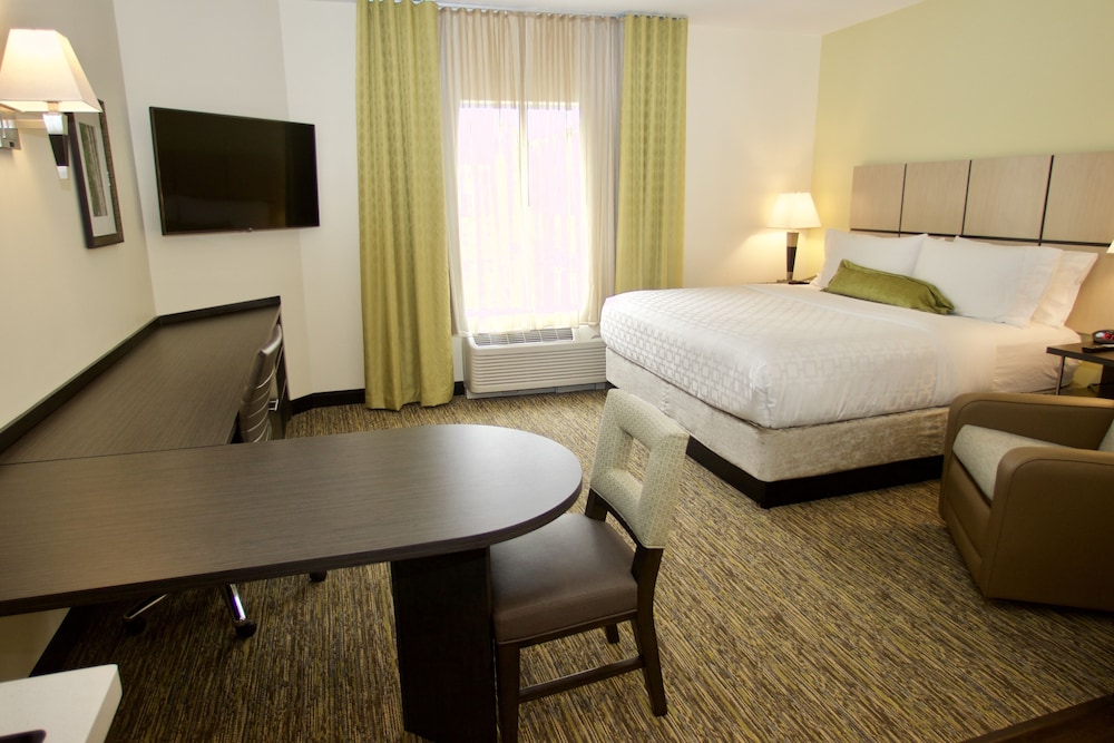 Candlewood Suites Dumfries Quantico an IHG Hotel - photo 2