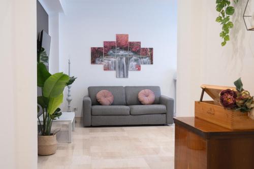 Charming Apartment Gregory — 4-Star Luxury Hotel in Rome, Italy