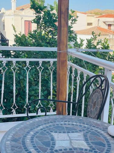 Elena's apartment — 4-Star Luxury Hotel in Myrina, Greece