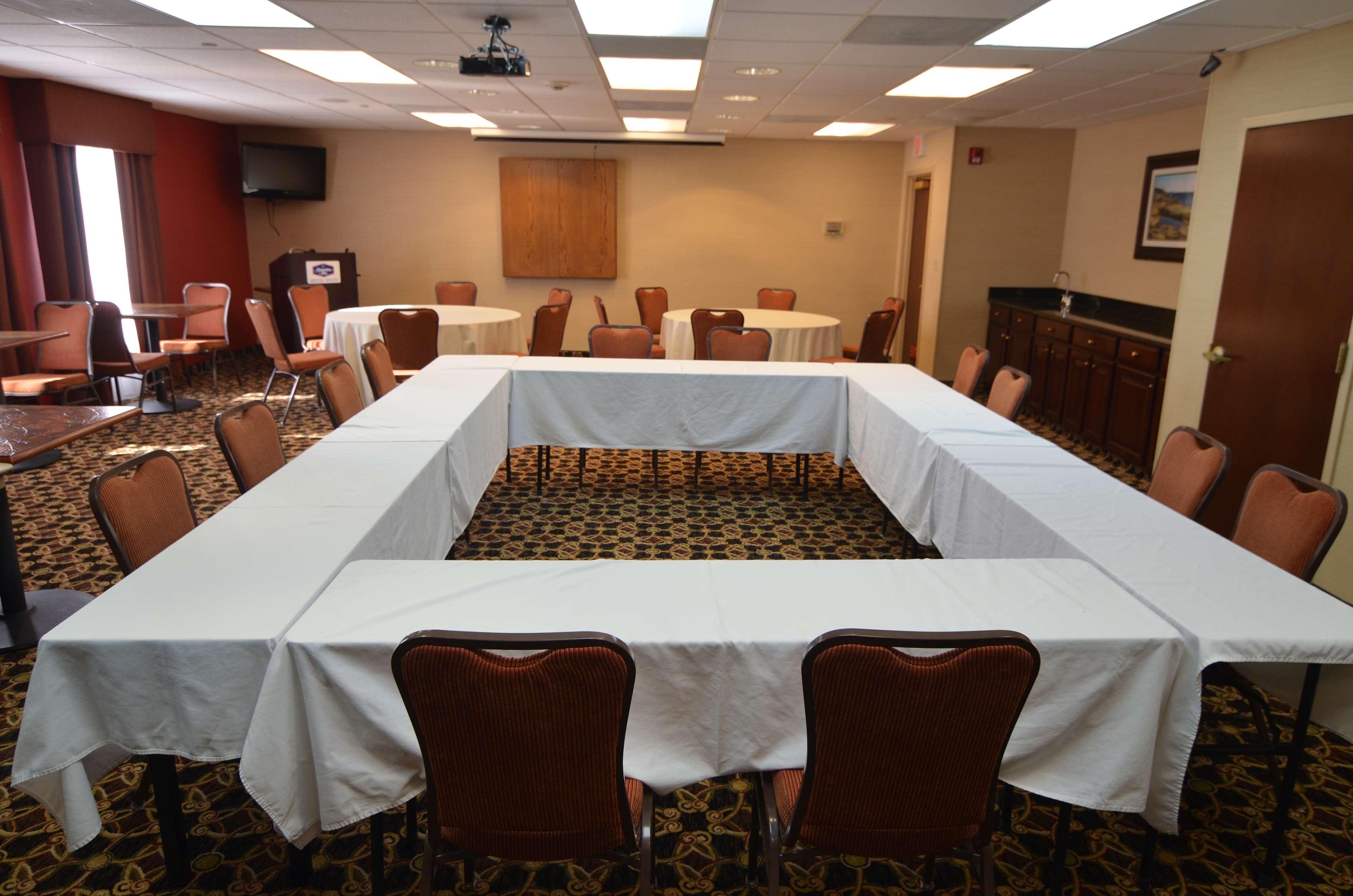 Hampton Inn Groton - photo 19