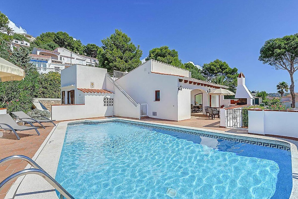 Villa Es Mirador — 4-Star Luxury Hotel in Alaior, Spain