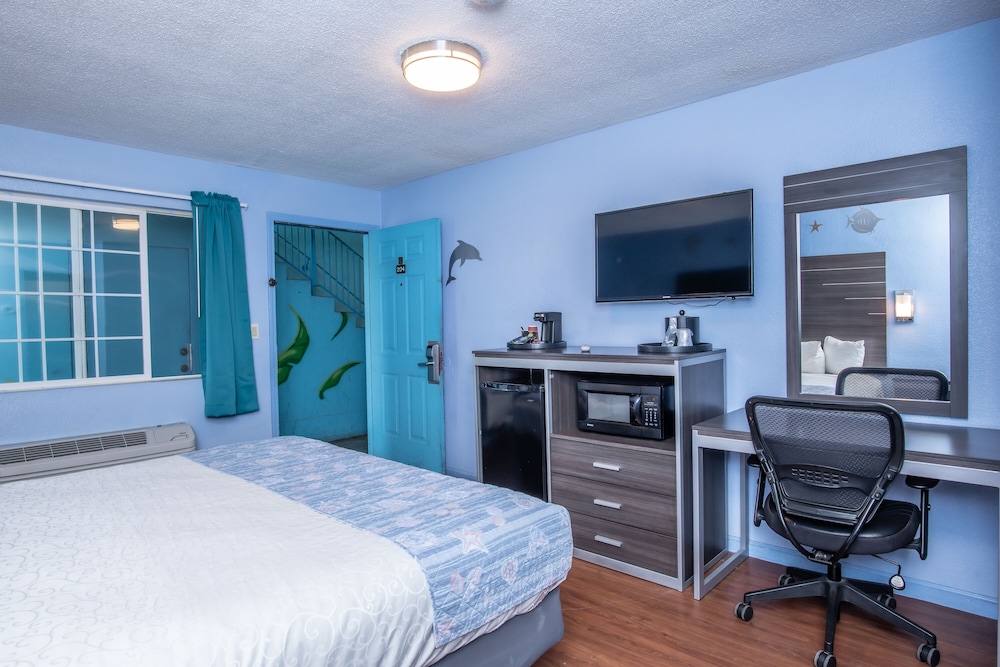 Aqua Breeze Inn - photo 37