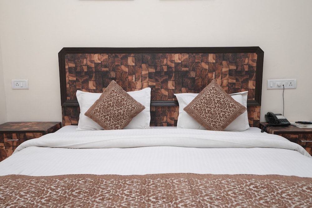 Silver Arc - last minute hotel in New Delhi