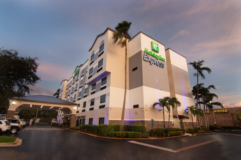 Holiday Inn Express & Suites Ft. Lauderdale Airport West by IHG - photo 71