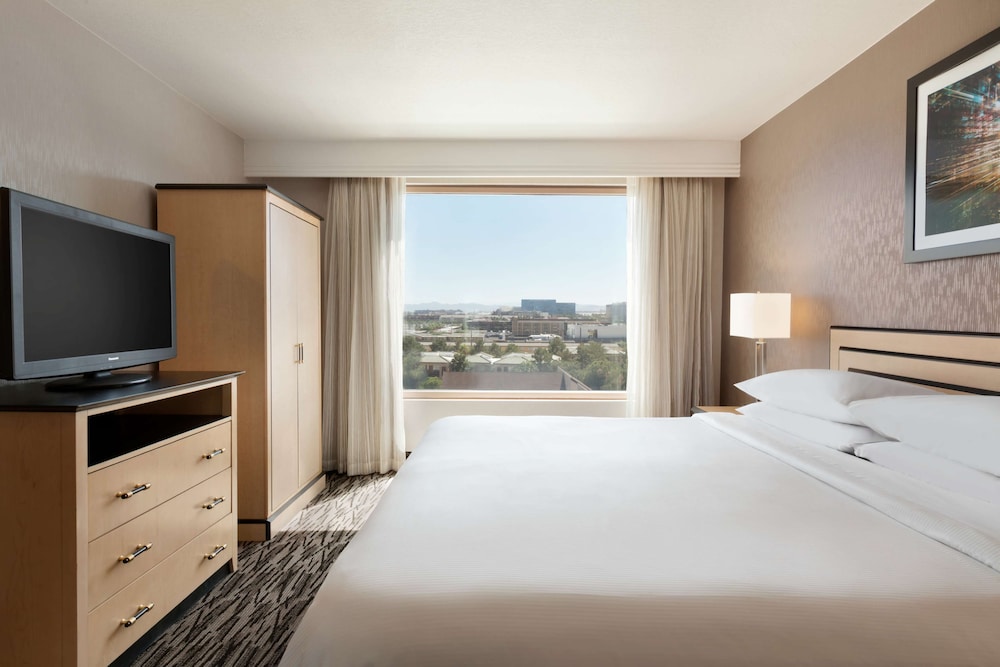 Embassy Suites by Hilton Convention Center Las Vegas - photo 7