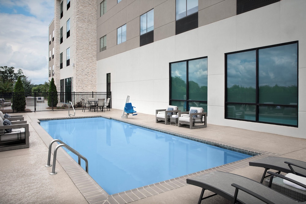 Holiday Inn Express & Suites McCalla Birmingham West by IHG - photo 47