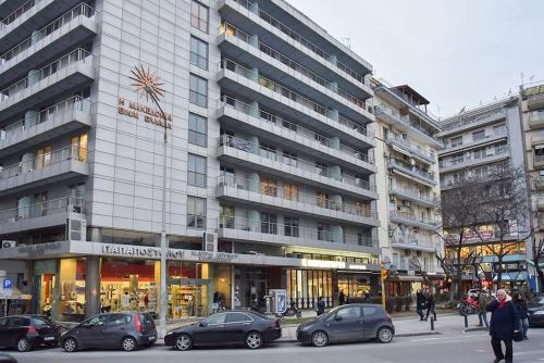 Black and white suites 1 — 4-Star Luxury Hotel in Thessaloniki, Greece