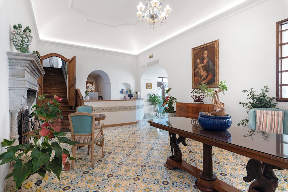 Hotel La Tonnarella in Sorrento, Italy