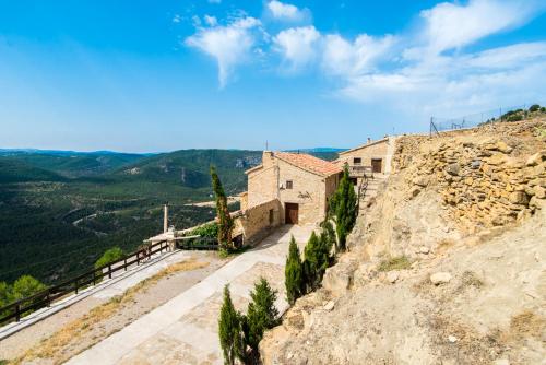 Mas Nou - carbon neutral hotel in Cinctorres
