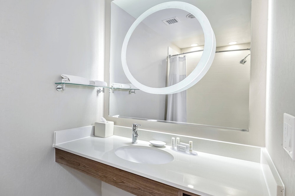 SpringHill Suites by Marriott San Antonio Airport - photo 8
