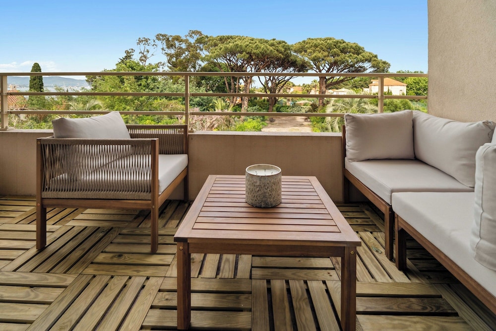 Modern Apartment sea View 2br 4p Saint tropez — 4-Star Luxury Hotel in Saint-Tropez, France