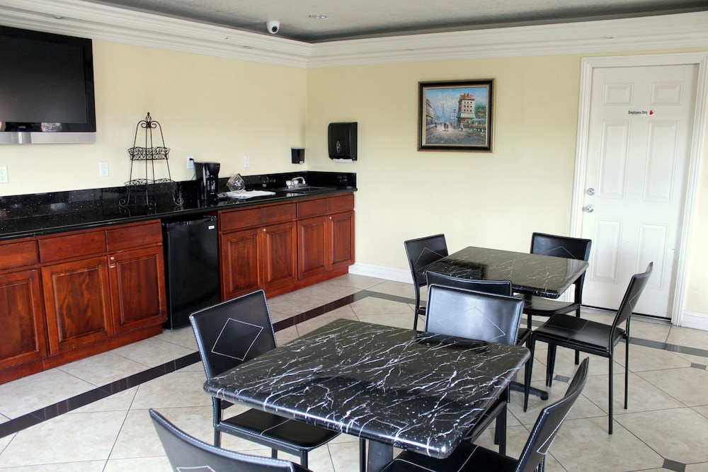 Orange Show Inn San Bernardino - photo 20