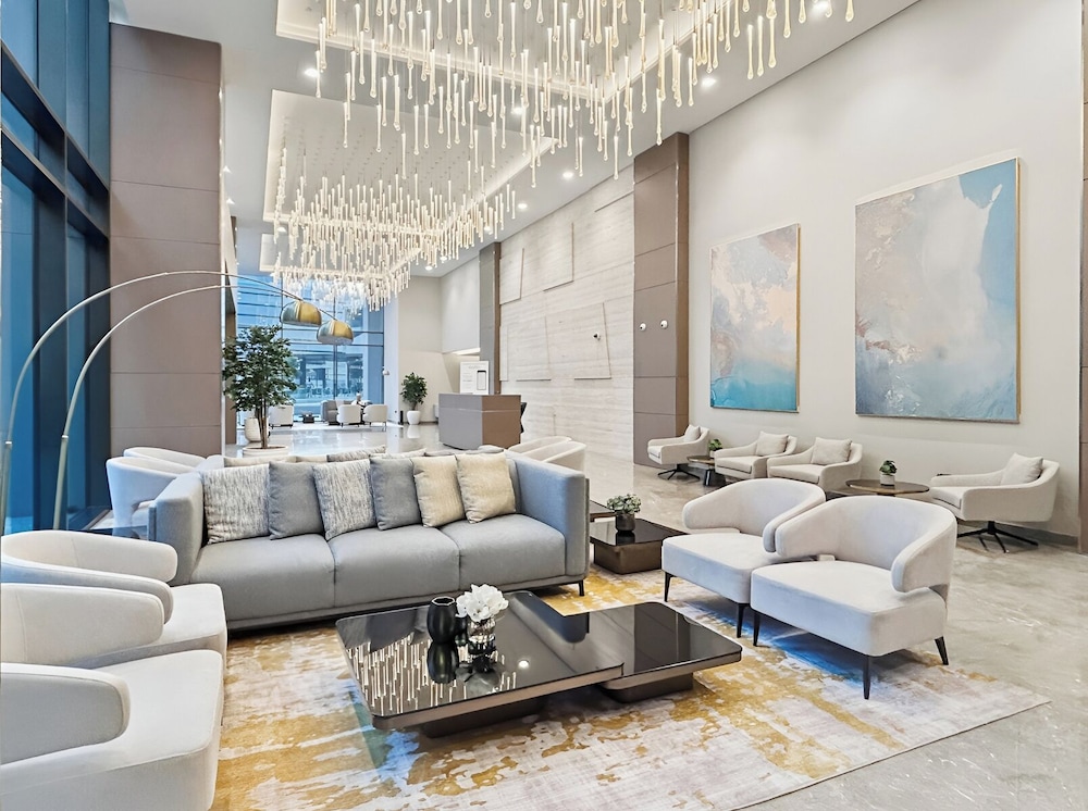 TRPS Peninsula Five Business Bay Stylish 1BR Canal & Burj Khalifa Views — 4-Star Luxury Hotel in Dubai, United Arab Emirates