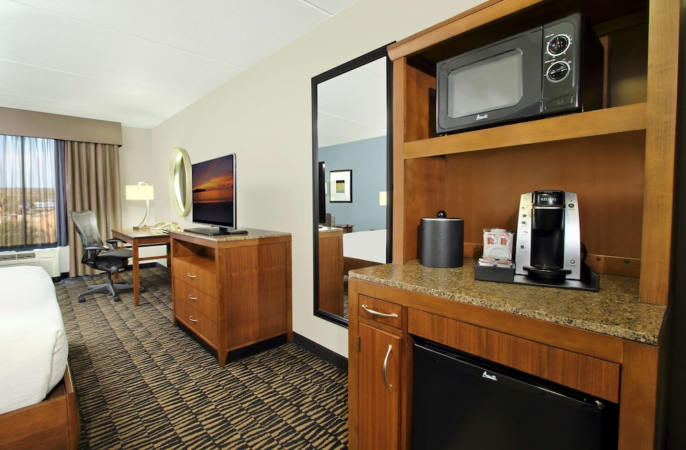 Hilton Garden Inn Austin NW Arboretum - photo 15