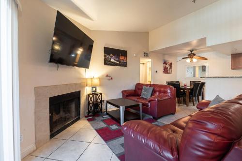 Stylish Cozy 2BR 2BA Condo near Rio Vegas Luxury — 4-Star Luxury Hotel in Las Vegas, United States