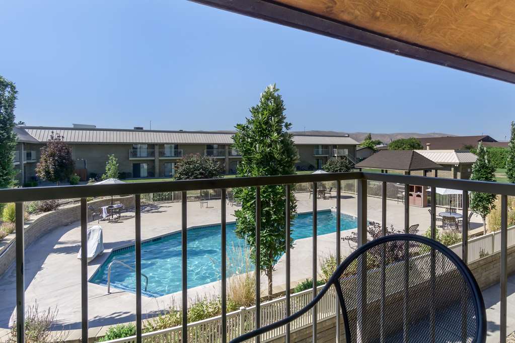 Best Western Plus Ahtanum Inn - photo 7