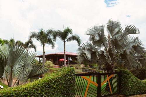 Casa Campestre Reina María — 4-Star Luxury Hotel in San Jose Del Guaviare, Colombia