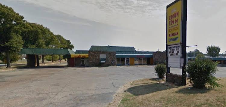 Crown Inn in Brinkley, United States