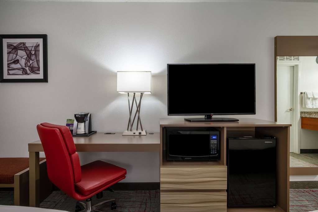 Wyndham Garden Columbia Ft. Jackson - photo 12