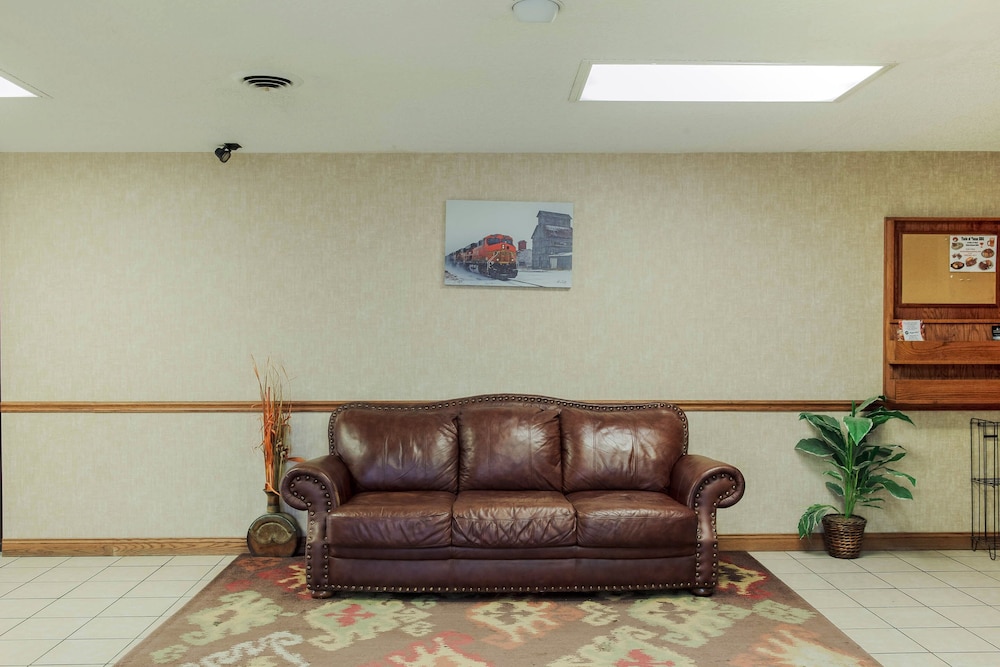 Coratel Inn & Suites by Jasper McCook - photo 8