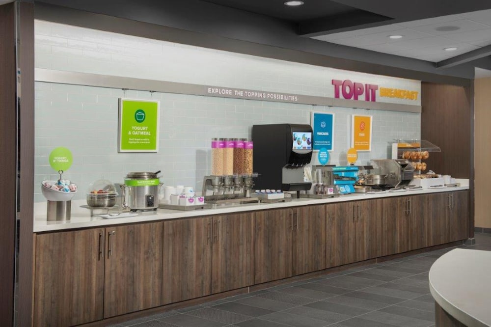 Tru by Hilton San Antonio North - photo 23