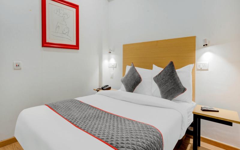 Upar Hotel Omr - last minute hotel in Chennai