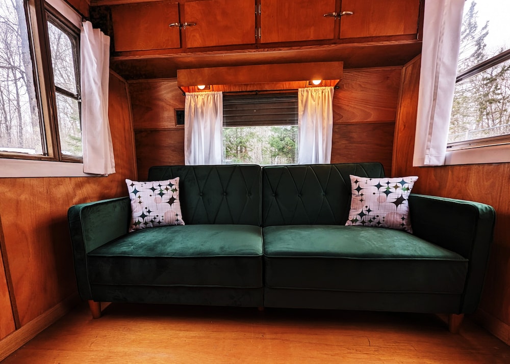 Coadys' Point of View Lake Resort - photo 140