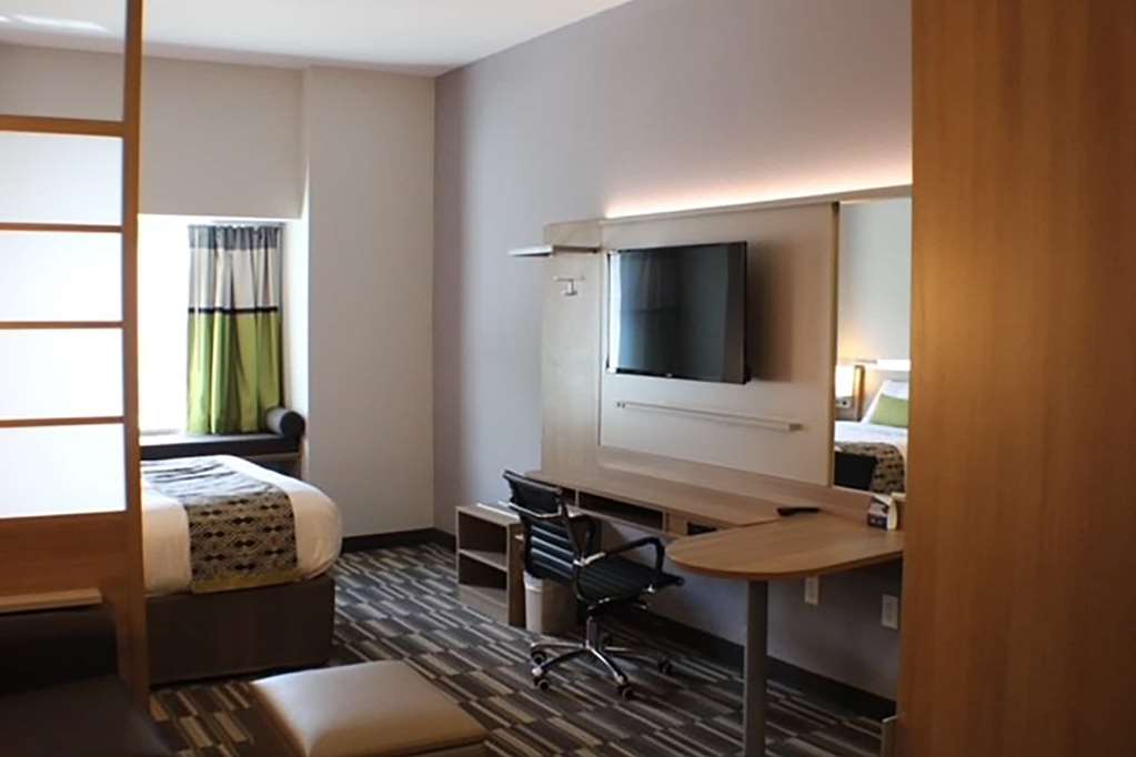 Microtel Inn & Suites by Wyndham Liberty NE Kansas City Area - photo 11