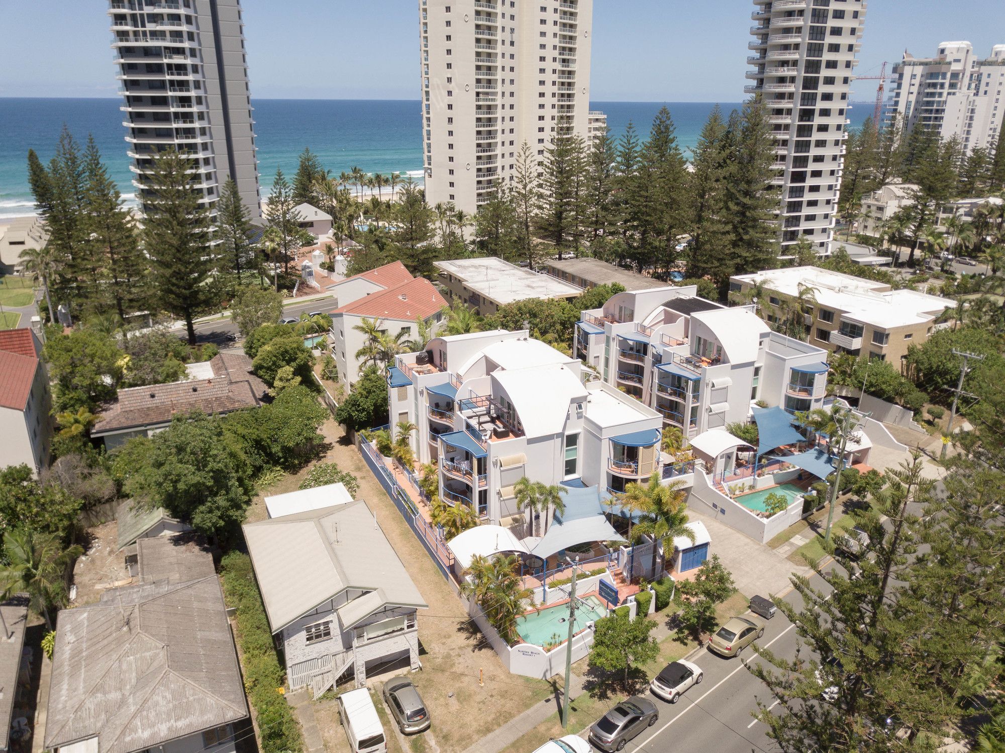 Surfers Beach Resort One in Gold Coast, Australia