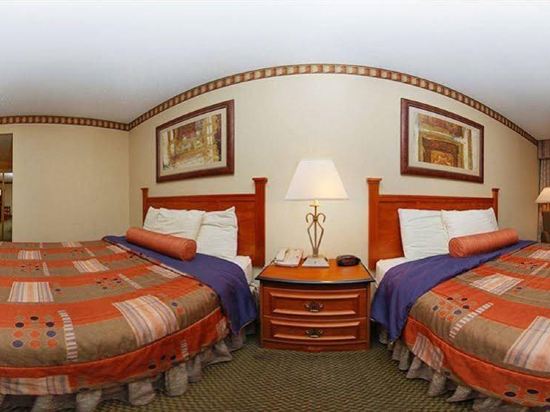 Clarion Inn Near Baylor University - photo 16