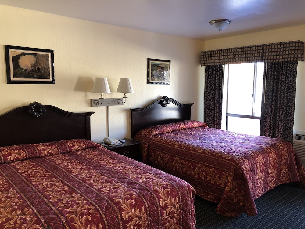 Jamestown Railtown Motel - photo 6