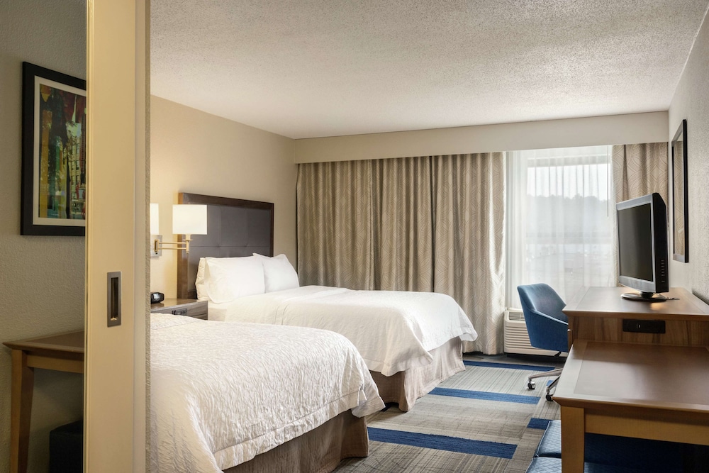 Hampton Inn Birmingham Trussville - photo 16
