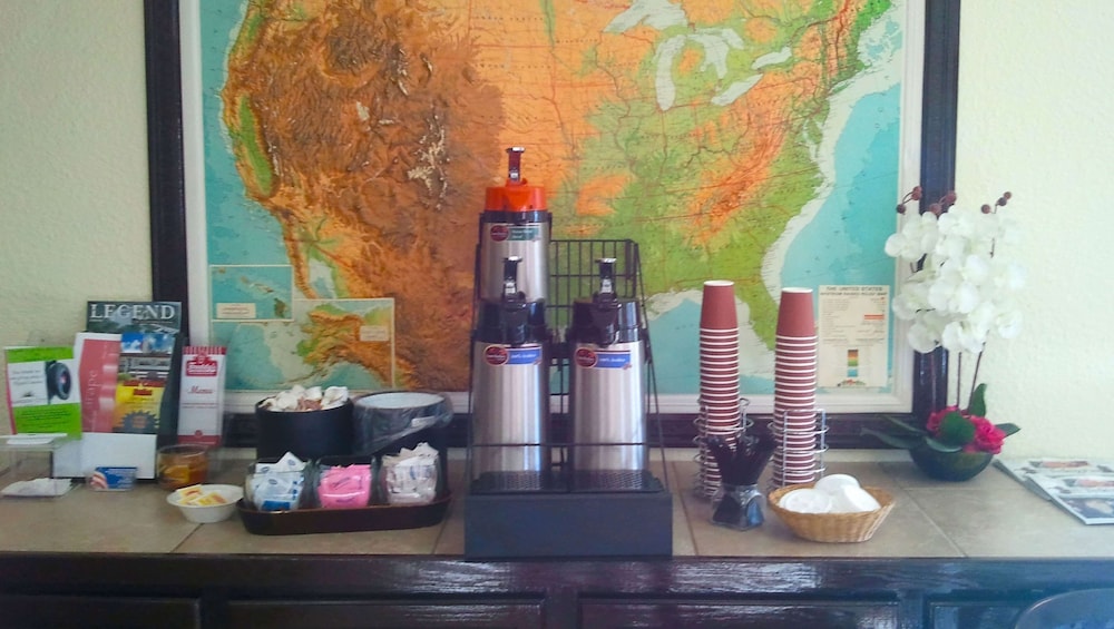 Magnuson Hotel Red Baron - photo 23
