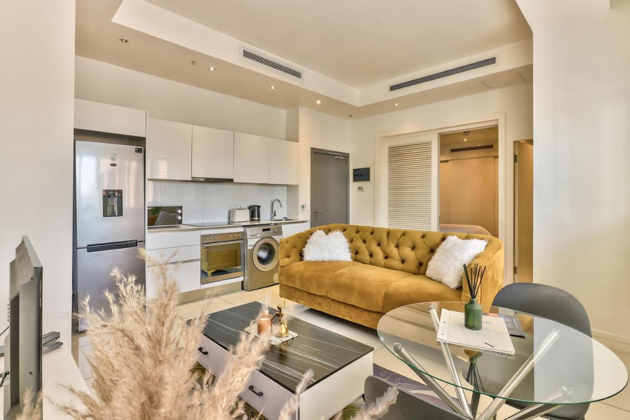 Urban Oasis Suite Modern Comfort Meets Hotel Lux