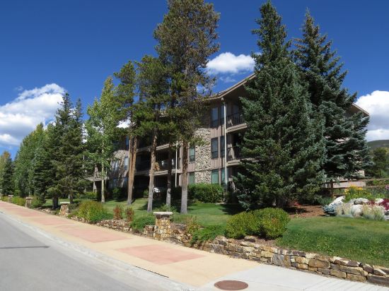 Summit Resort Group Dillon - carbon neutral hotel in Dillon