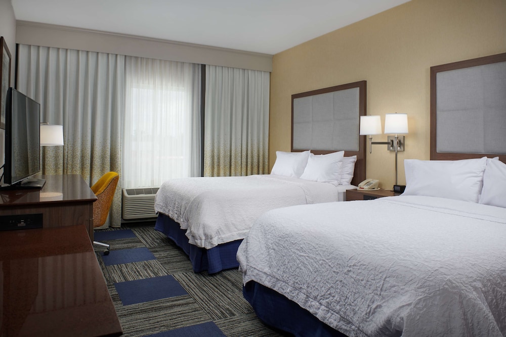 Hampton Inn Lockport Buffalo - photo 8