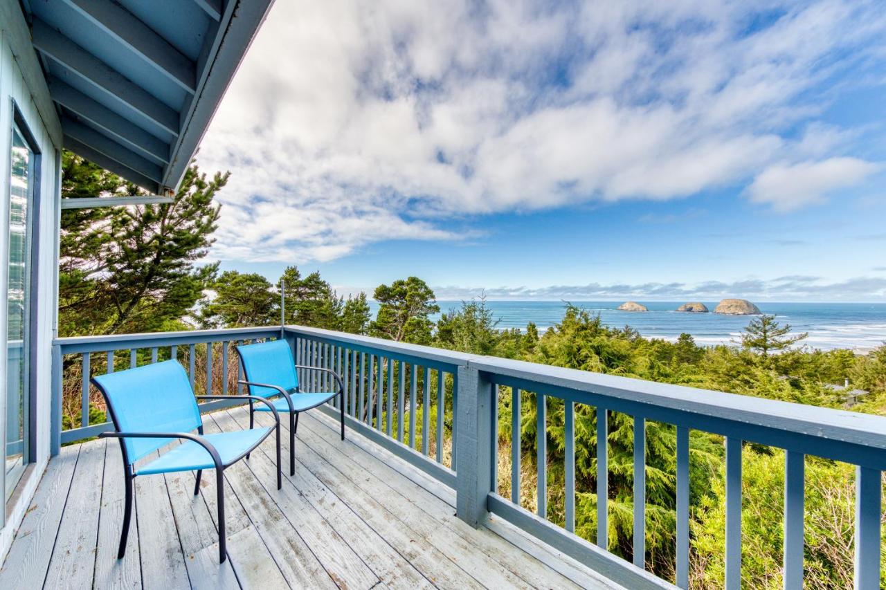 Coastal Comfort - last minute hotel in Oceanside