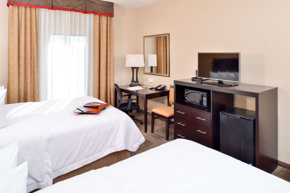 Hampton Inn & Suites California University Pittsburgh - photo 8