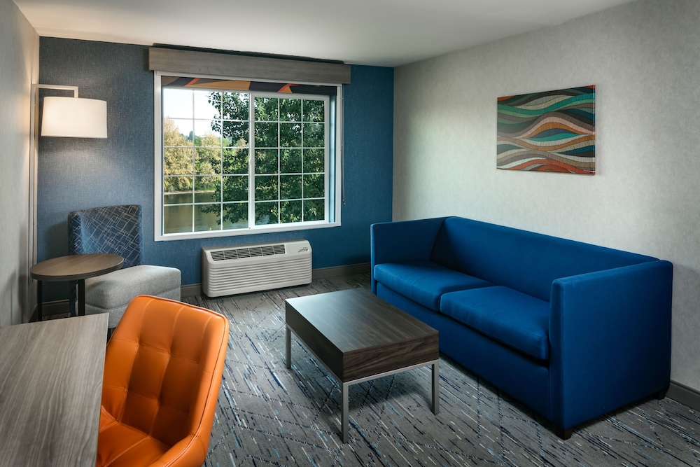 Holiday Inn Express Corvallis On the River by IHG - photo 21