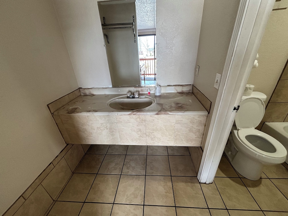 Jet Inn Motel - photo 14