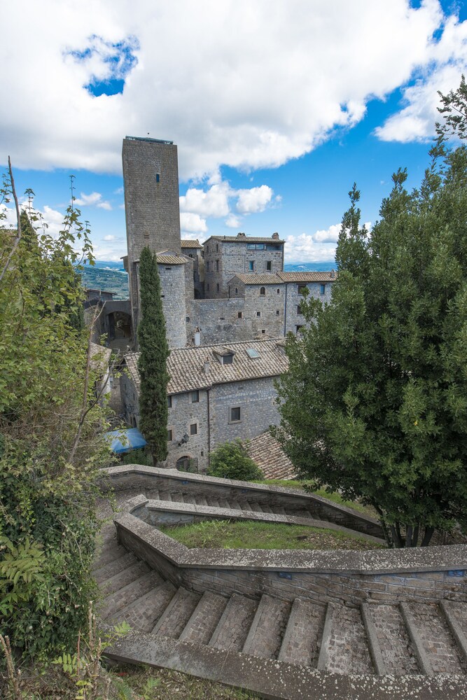 Antica Locanda Del Borgo — hotel in Bassano In Teverina